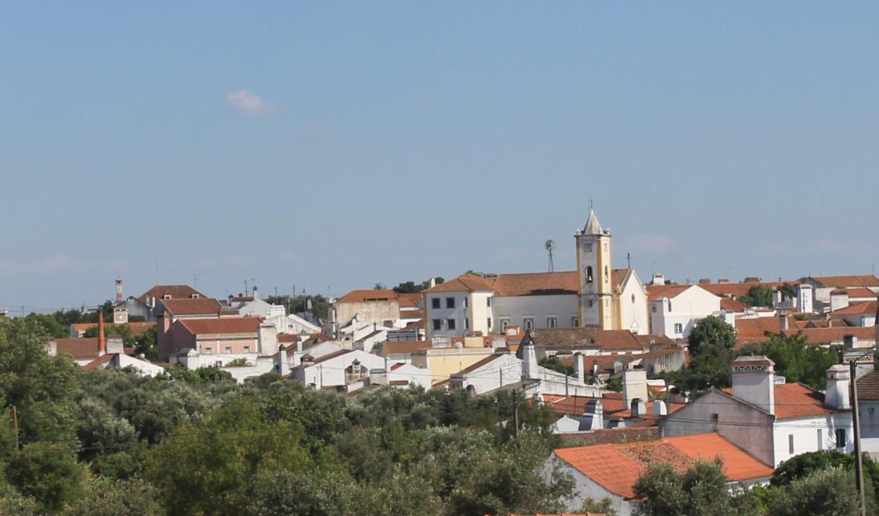 Girassol Alojamento Local Montemor-o-Novo Exterior photo